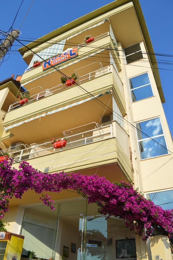 Hotel Ridal Vlorë Exteriör bild