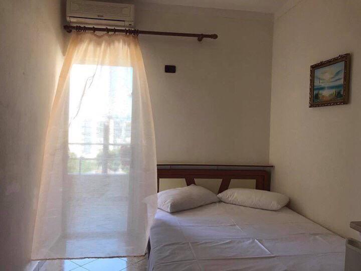 Hotel Ridal Vlorë Exteriör bild